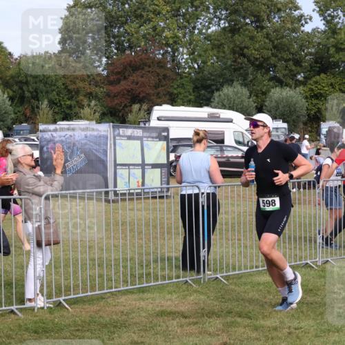 31.08.2025 - Elbe Triathlon Hamburg Luisa Fischer http://msf.ph/oto/8673076 31.08.2025 10:08:28 Laufen 598 meine-sportfotos.de
