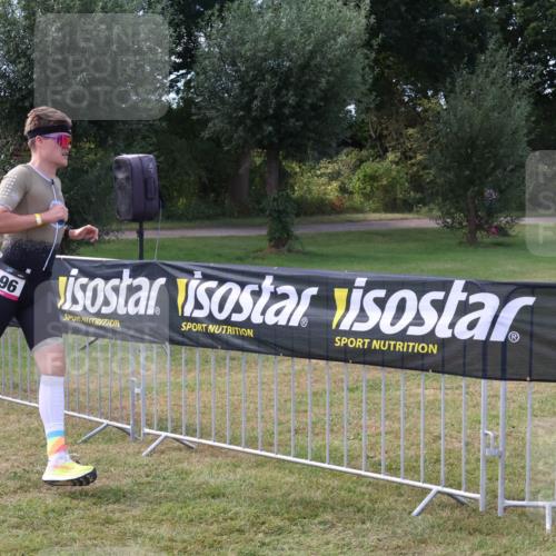 31.08.2025 - Elbe Triathlon Hamburg Luisa Fischer http://msf.ph/oto/8673083 31.08.2025 10:08:33 Laufen 196 meine-sportfotos.de