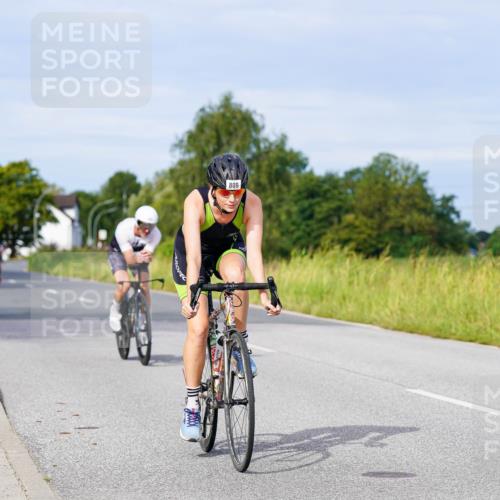 31.08.2025 - Elbe Triathlon Hamburg Michael Burmester http://msf.ph/oto/8673112 31.08.2025 10:10:27 Radfahren 631, 680, 715, 716, 809, 829, 910 meine-sportfotos.de