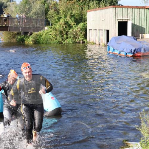 31.08.2025 - Elbe Triathlon Hamburg Luisa Fischer http://msf.ph/oto/8673254 31.08.2025 08:42:32 Schwimmen 252, 272, 276, 367 meine-sportfotos.de
