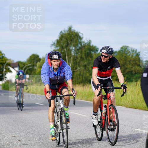 31.08.2025 - Elbe Triathlon Hamburg Michael Burmester http://msf.ph/oto/8673276 31.08.2025 10:10:55 Radfahren 521, 606, 616, 627, 692, 785 meine-sportfotos.de