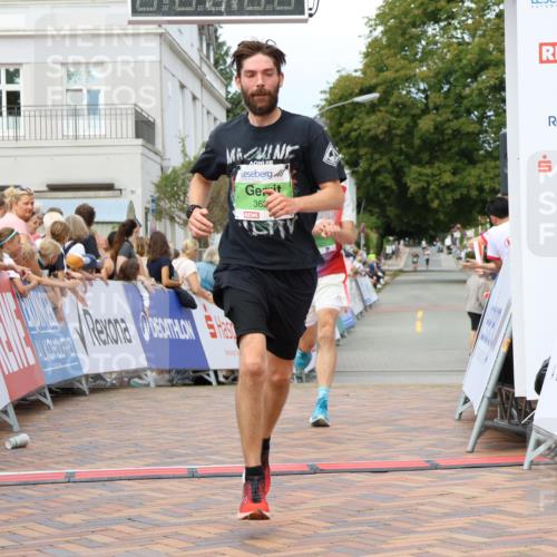 31.08.2025 - 21. Blankeneser Heldenlauf Strokosch-Dieckow http://msf.ph/oto/8673312 31.08.2025 10:51:43 Ziel 3627, 3021 meine-sportfotos.de