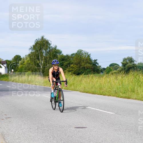 31.08.2025 - Elbe Triathlon Hamburg Michael Burmester http://msf.ph/oto/8673447 31.08.2025 10:11:35 Radfahren 853, 870, 894 meine-sportfotos.de