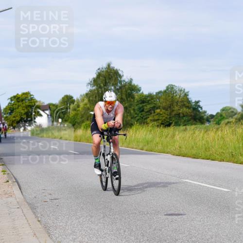 31.08.2025 - Elbe Triathlon Hamburg Michael Burmester http://msf.ph/oto/8673465 31.08.2025 10:11:58 Radfahren 593, 629 meine-sportfotos.de