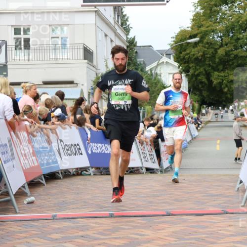 31.08.2025 - 21. Blankeneser Heldenlauf Strokosch-Dieckow http://msf.ph/oto/8673554 31.08.2025 10:51:43 Ziel 3627, 3021 meine-sportfotos.de