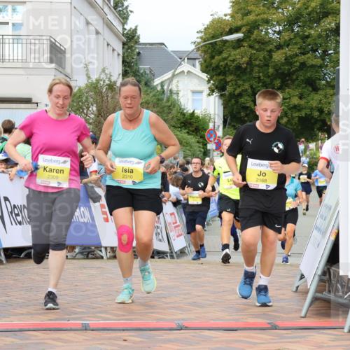 31.08.2025 - 21. Blankeneser Heldenlauf Strokosch-Dieckow http://msf.ph/oto/8673579 31.08.2025 10:30:51 Ziel 2179, 2594, 2376, 2279, 2168, 2600, 2206, 2309, 2310 meine-sportfotos.de
