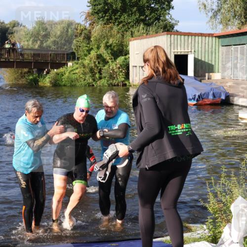 31.08.2025 - Elbe Triathlon Hamburg Luisa Fischer http://msf.ph/oto/8673586 31.08.2025 08:44:15 Schwimmen 256, 321, 373 meine-sportfotos.de