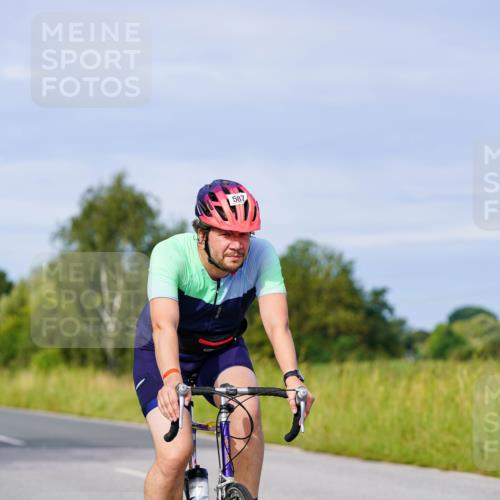 31.08.2025 - Elbe Triathlon Hamburg Michael Burmester http://msf.ph/oto/8673592 31.08.2025 10:12:29 Radfahren 473, 499, 587, 648, 665, 708, 748 meine-sportfotos.de