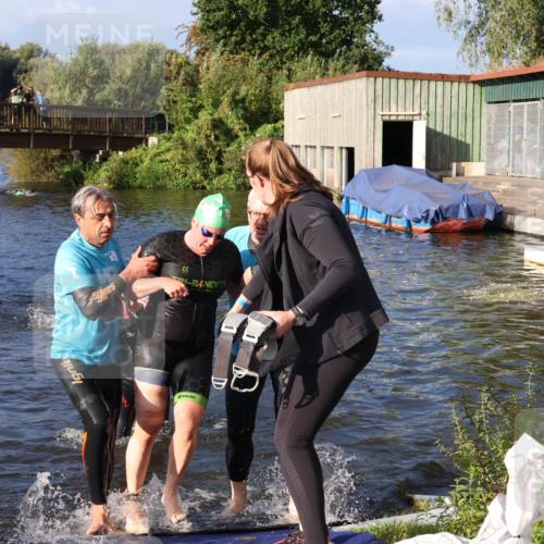 31.08.2025 - Elbe Triathlon Hamburg Luisa Fischer http://msf.ph/oto/8673594 31.08.2025 08:44:16 Schwimmen 256, 321 meine-sportfotos.de