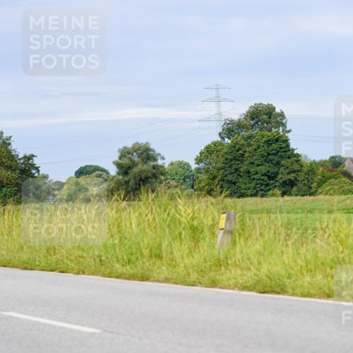 31.08.2025 - Elbe Triathlon Hamburg Michael Burmester http://msf.ph/oto/8673658 31.08.2025 10:12:38 Radfahren 530, 536, 648, 673, 708, 720, 748, 813, 815, 848 meine-sportfotos.de