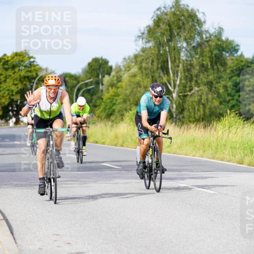 31.08.2025 - Elbe Triathlon Hamburg Michael Burmester http://msf.ph/oto/8673764 31.08.2025 10:12:50 Radfahren 664, 669, 700, 712, 722, 737, 745, 775 meine-sportfotos.de