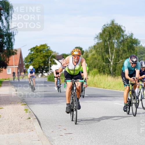 31.08.2025 - Elbe Triathlon Hamburg Michael Burmester http://msf.ph/oto/8673767 31.08.2025 10:12:51 Radfahren 664, 669, 700, 712, 722, 737, 745, 775 meine-sportfotos.de