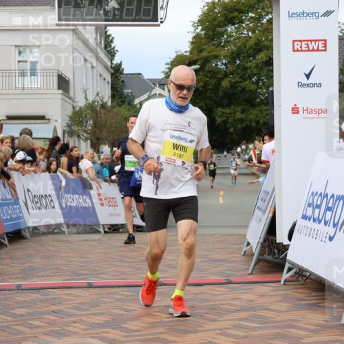 31.08.2025 - 21. Blankeneser Heldenlauf Strokosch-Dieckow http://msf.ph/oto/8673774 31.08.2025 10:51:32 Ziel 2187, 3580, 3030 meine-sportfotos.de