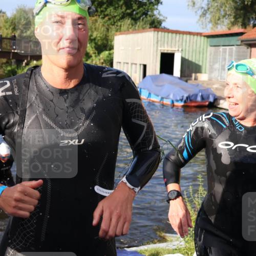 31.08.2025 - Elbe Triathlon Hamburg Luisa Fischer http://msf.ph/oto/8673872 31.08.2025 08:46:03 Schwimmen 246, 260, 285, 324, 360 meine-sportfotos.de