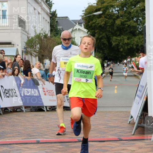 31.08.2025 - 21. Blankeneser Heldenlauf Strokosch-Dieckow http://msf.ph/oto/8673873 31.08.2025 10:51:30 Ziel 2187, 3580, 3030 meine-sportfotos.de