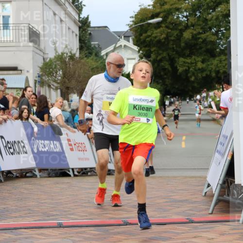 31.08.2025 - 21. Blankeneser Heldenlauf Strokosch-Dieckow http://msf.ph/oto/8673939 31.08.2025 10:51:30 Ziel 2187, 3580, 3030 meine-sportfotos.de