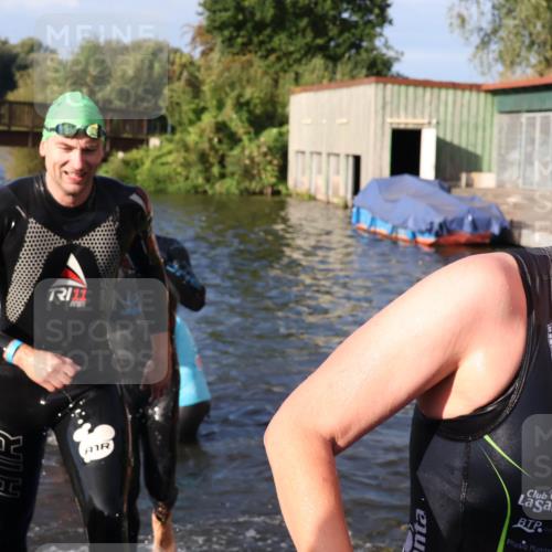 31.08.2025 - Elbe Triathlon Hamburg Luisa Fischer http://msf.ph/oto/8674009 31.08.2025 08:46:28 Schwimmen 268, 287, 291, 293, 301, 305, 315, 346 meine-sportfotos.de