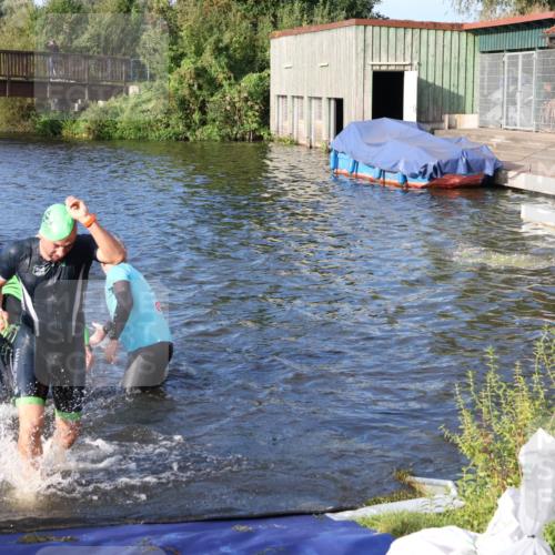 31.08.2025 - Elbe Triathlon Hamburg Luisa Fischer http://msf.ph/oto/8674090 31.08.2025 08:46:45 Schwimmen 247, 266, 309, 313, 318, 337 meine-sportfotos.de
