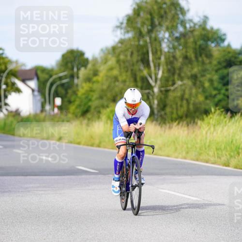 31.08.2025 - Elbe Triathlon Hamburg Michael Burmester http://msf.ph/oto/8674228 31.08.2025 10:14:17 Radfahren 623, 759, 888 meine-sportfotos.de