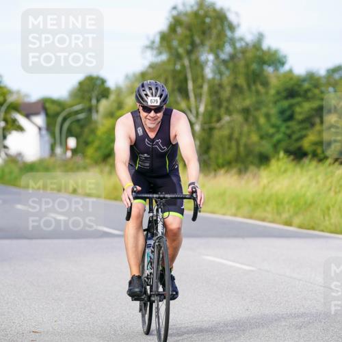 31.08.2025 - Elbe Triathlon Hamburg Michael Burmester http://msf.ph/oto/8674369 31.08.2025 10:14:48 Radfahren 615, 643, 679, 717 meine-sportfotos.de