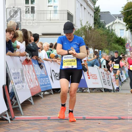 31.08.2025 - 21. Blankeneser Heldenlauf Strokosch-Dieckow http://msf.ph/oto/8674410 31.08.2025 10:30:11 Ziel 2210, 2445, 2444, 2169, 2226, 2543 meine-sportfotos.de