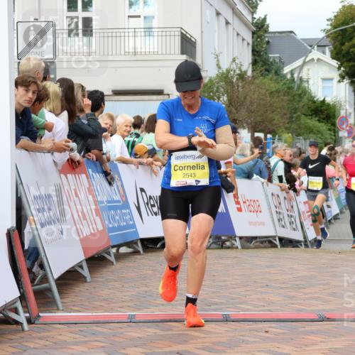 31.08.2025 - 21. Blankeneser Heldenlauf Strokosch-Dieckow http://msf.ph/oto/8674428 31.08.2025 10:30:11 Ziel 2210, 2445, 2444, 2169, 2226, 2543 meine-sportfotos.de