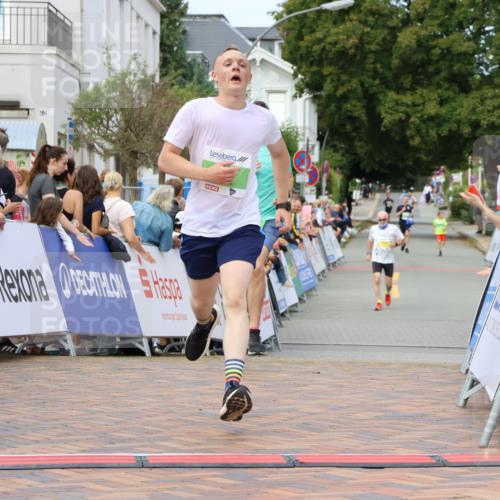 31.08.2025 - 21. Blankeneser Heldenlauf Strokosch-Dieckow http://msf.ph/oto/8674469 31.08.2025 10:51:18 Ziel 3388, 3292 meine-sportfotos.de