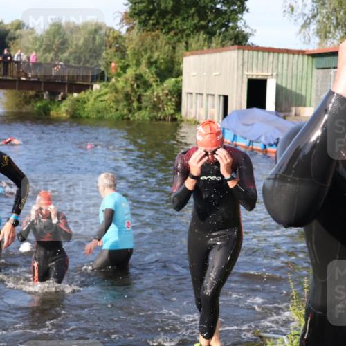 31.08.2025 - Elbe Triathlon Hamburg Luisa Fischer http://msf.ph/oto/8674535 31.08.2025 08:48:05 Schwimmen 258, 297, 299, 329, 330, 341 meine-sportfotos.de