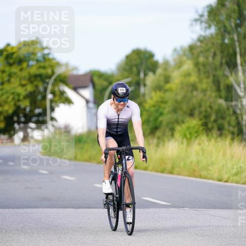 31.08.2025 - Elbe Triathlon Hamburg Michael Burmester http://msf.ph/oto/8674667 31.08.2025 10:15:49 Radfahren 605, 787 meine-sportfotos.de