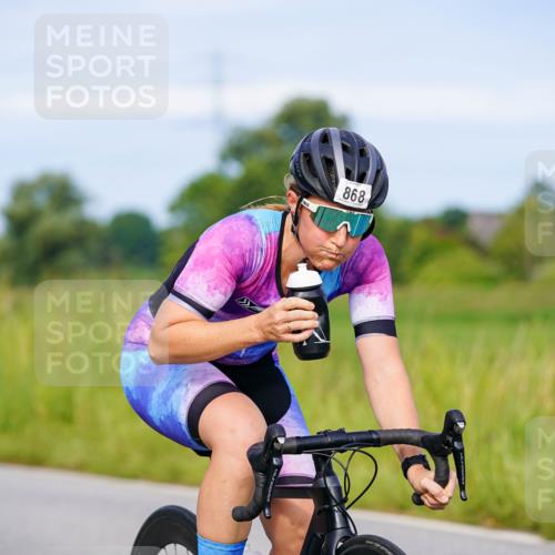 31.08.2025 - Elbe Triathlon Hamburg Michael Burmester http://msf.ph/oto/8674731 31.08.2025 10:16:15 Radfahren 691, 723, 868, 906, 919 meine-sportfotos.de
