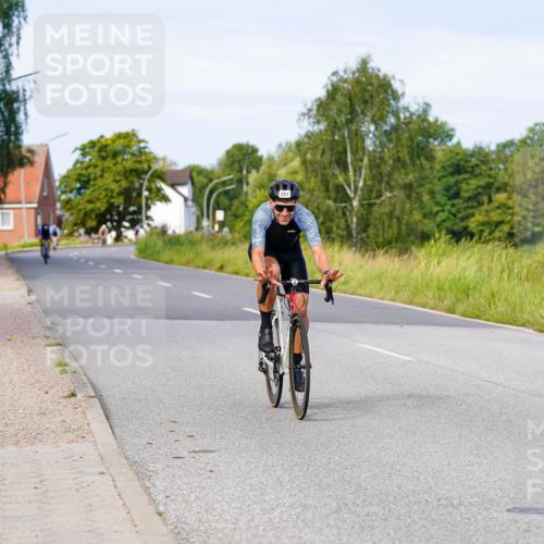 31.08.2025 - Elbe Triathlon Hamburg Michael Burmester http://msf.ph/oto/8674750 31.08.2025 10:16:19 Radfahren 691, 723, 919 meine-sportfotos.de
