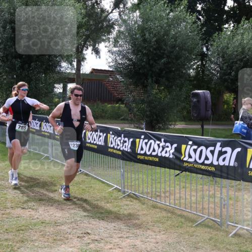 31.08.2025 - Elbe Triathlon Hamburg Luisa Fischer http://msf.ph/oto/8674773 31.08.2025 11:37:29 Laufen 771, 785, 123 meine-sportfotos.de