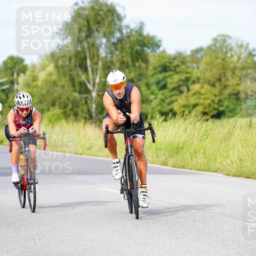 31.08.2025 - Elbe Triathlon Hamburg Michael Burmester http://msf.ph/oto/8674903 31.08.2025 10:17:09 Radfahren 671, 682, 696, 727, 739, 754, 786, 874, 877, 912 meine-sportfotos.de