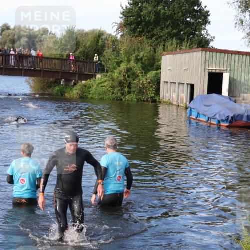 31.08.2025 - Elbe Triathlon Hamburg Luisa Fischer http://msf.ph/oto/8674933 31.08.2025 08:52:57 Schwimmen 372 meine-sportfotos.de