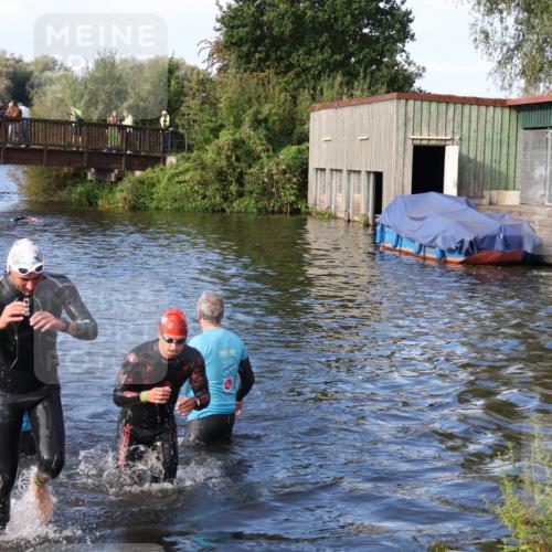 31.08.2025 - Elbe Triathlon Hamburg Luisa Fischer http://msf.ph/oto/8675020 31.08.2025 08:53:43 Schwimmen 467, 554 meine-sportfotos.de