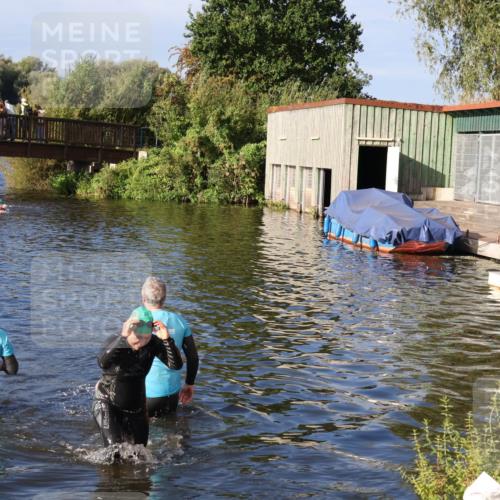 31.08.2025 - Elbe Triathlon Hamburg Luisa Fischer http://msf.ph/oto/8675151 31.08.2025 08:55:24 Schwimmen 302 meine-sportfotos.de