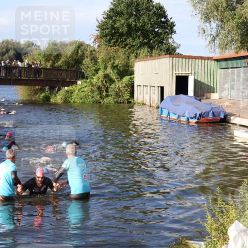 31.08.2025 - Elbe Triathlon Hamburg Luisa Fischer http://msf.ph/oto/8675177 31.08.2025 08:55:52 Schwimmen 304, 468 meine-sportfotos.de