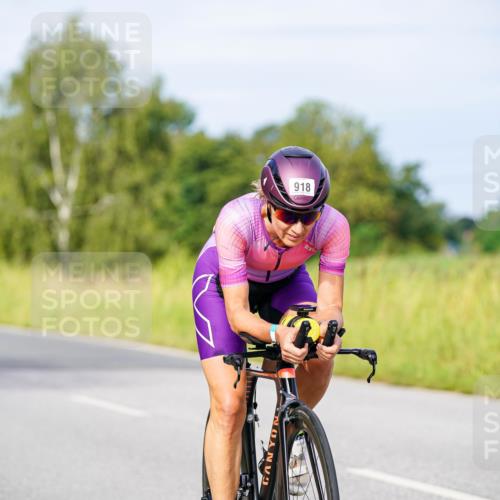 31.08.2025 - Elbe Triathlon Hamburg Michael Burmester http://msf.ph/oto/8675178 31.08.2025 10:18:32 Radfahren 918 meine-sportfotos.de