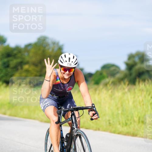 31.08.2025 - Elbe Triathlon Hamburg Michael Burmester http://msf.ph/oto/8675216 31.08.2025 10:18:52 Radfahren 778, 901 meine-sportfotos.de