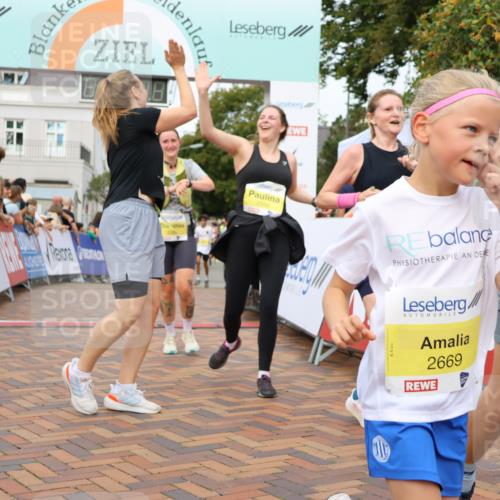 31.08.2025 - 21. Blankeneser Heldenlauf Strokosch-Dieckow http://msf.ph/oto/8675258 31.08.2025 10:34:42 Ziel 2110, 2244, 2021, 2424, 2668, 2669, 2667, 2298, 2438, 2439, 2349, 2441, 2442, 2350, 2090, 2083 meine-sportfotos.de
