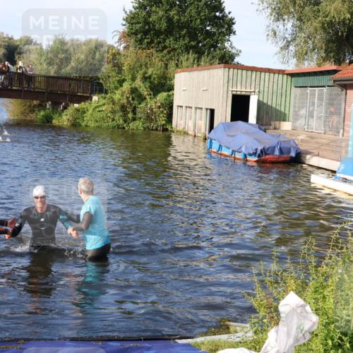 31.08.2025 - Elbe Triathlon Hamburg Luisa Fischer http://msf.ph/oto/8675383 31.08.2025 08:56:50 Schwimmen 440 meine-sportfotos.de