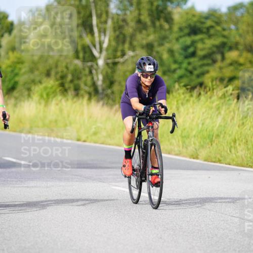 31.08.2025 - Elbe Triathlon Hamburg Michael Burmester http://msf.ph/oto/8675412 31.08.2025 10:19:42 Radfahren 466, 794 meine-sportfotos.de
