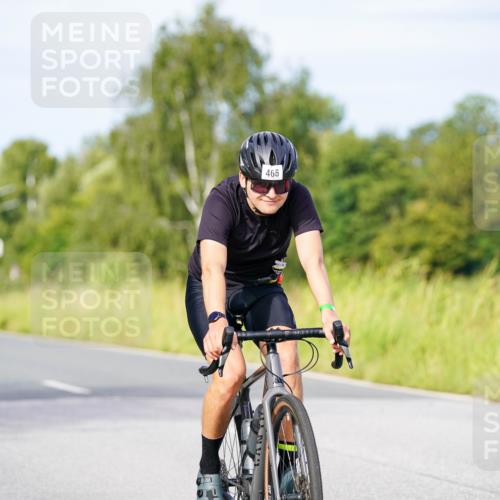 31.08.2025 - Elbe Triathlon Hamburg Michael Burmester http://msf.ph/oto/8675414 31.08.2025 10:19:43 Radfahren 466, 794 meine-sportfotos.de