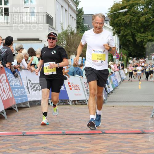 31.08.2025 - 21. Blankeneser Heldenlauf Strokosch-Dieckow http://msf.ph/oto/8675481 31.08.2025 10:29:20 Ziel 2601, 2732 meine-sportfotos.de