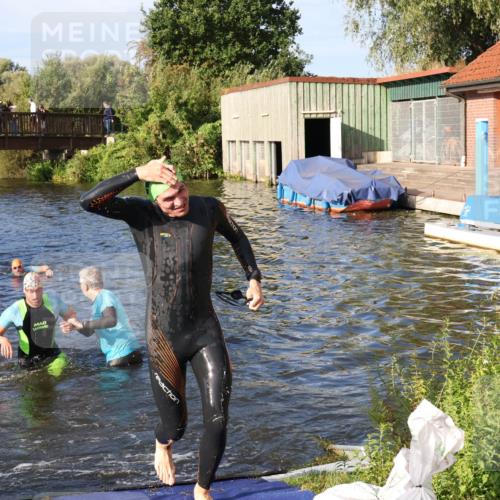 31.08.2025 - Elbe Triathlon Hamburg Luisa Fischer http://msf.ph/oto/8675486 31.08.2025 08:57:28 Schwimmen 462, 505, 516, 532 meine-sportfotos.de