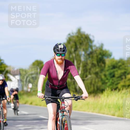 31.08.2025 - Elbe Triathlon Hamburg Michael Burmester http://msf.ph/oto/8675569 31.08.2025 10:20:35 Radfahren 508, 920, 1033, 1090 meine-sportfotos.de