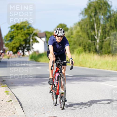 31.08.2025 - Elbe Triathlon Hamburg Michael Burmester http://msf.ph/oto/8675573 31.08.2025 10:20:36 Radfahren 508, 920, 1090 meine-sportfotos.de
