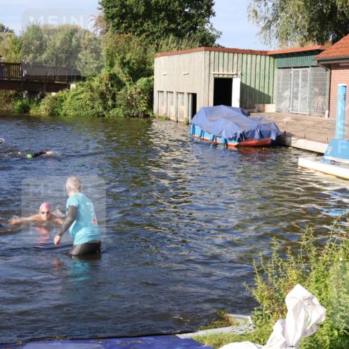 31.08.2025 - Elbe Triathlon Hamburg Luisa Fischer http://msf.ph/oto/8675585 31.08.2025 08:58:28 Schwimmen 395, 426, 430, 439 meine-sportfotos.de