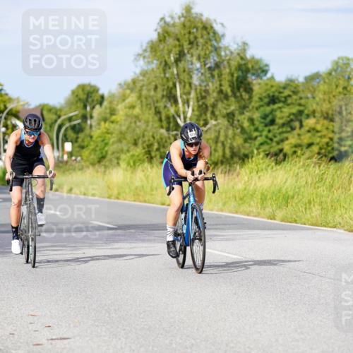 31.08.2025 - Elbe Triathlon Hamburg Michael Burmester http://msf.ph/oto/8675645 31.08.2025 10:20:55 Radfahren 419, 564, 880, 931, 1012 meine-sportfotos.de