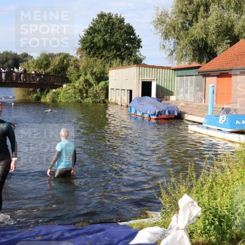 31.08.2025 - Elbe Triathlon Hamburg Luisa Fischer http://msf.ph/oto/8675668 31.08.2025 08:59:29 Schwimmen 322 meine-sportfotos.de
